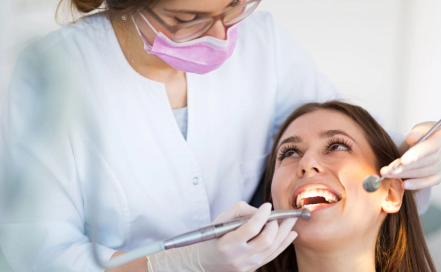 Qu'est-ce que le code dentaire D6010 | Lema Dental Clinic