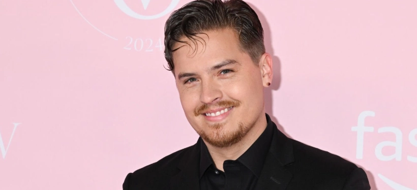dylan-sprouse-teeth-in-2025