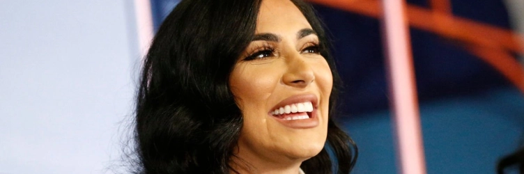 huda-kattan-teeth-in-2018