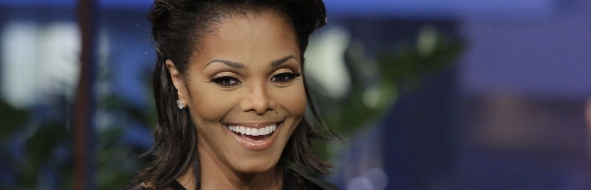 janet jackson teeth in 2010