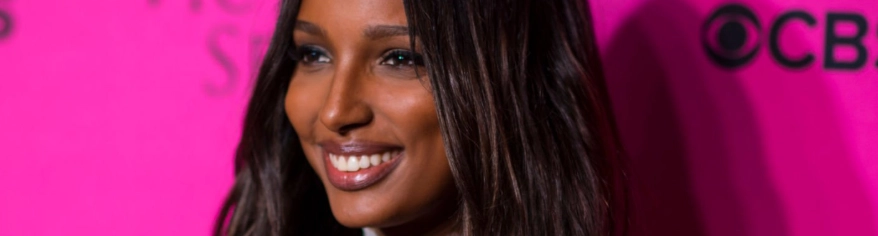 jasmine-tookes-teeth-in-2017