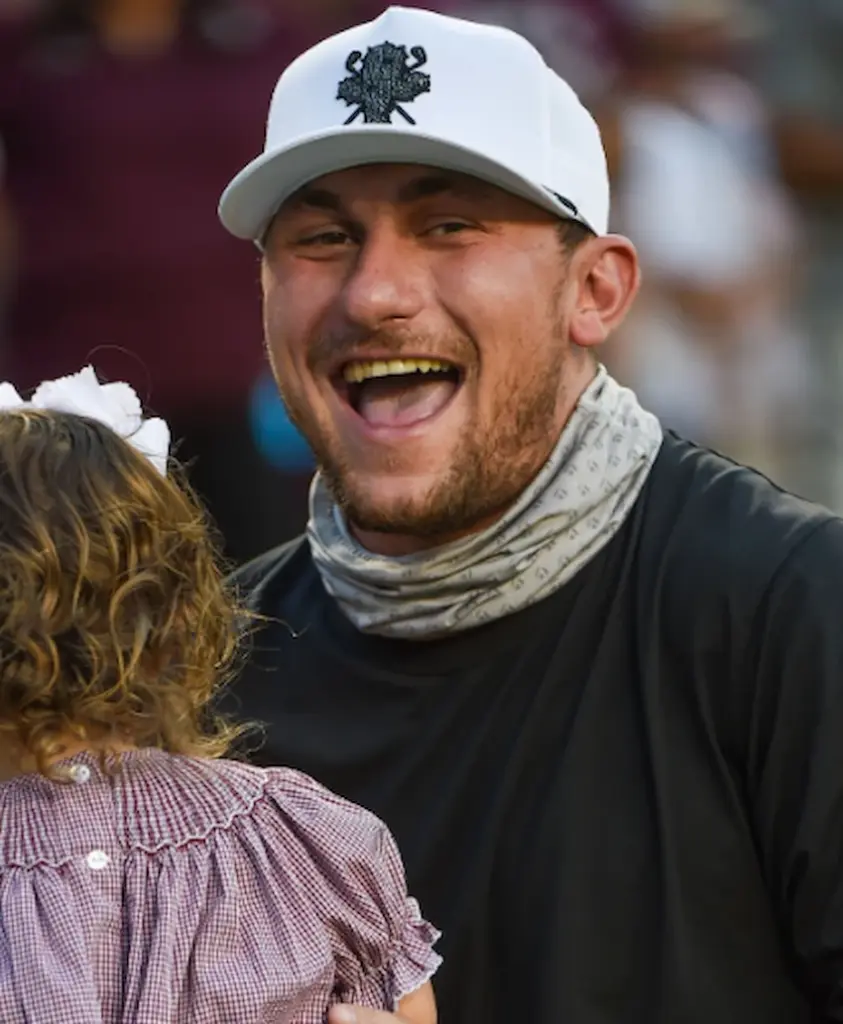 δόντια του Johnny Manziel το 2020