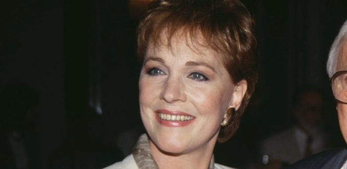 julie andrews teeth in 1993