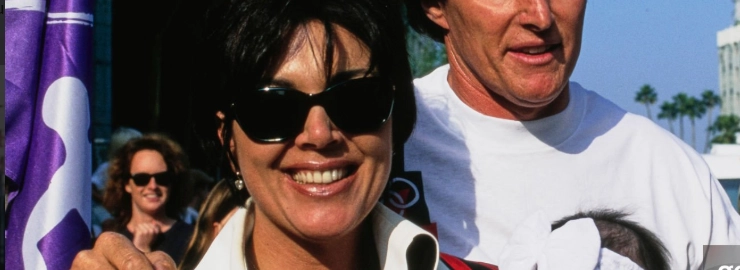 kris-jenner-zobi-1997