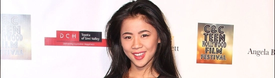leah-lewis-teeth-in-2015