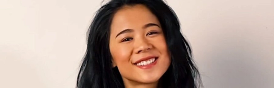 leah-lewis-teeth-in-2020