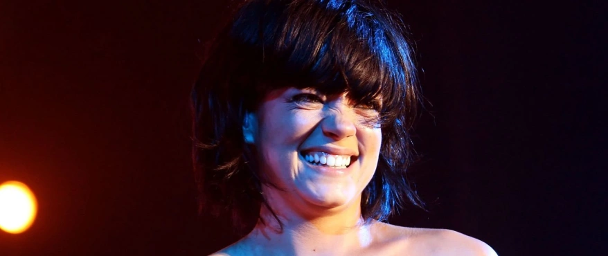 lily-allen-teeth-in-2010