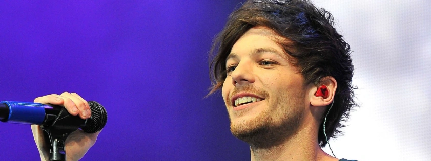 louis-tomlinson-teeth-in-2015