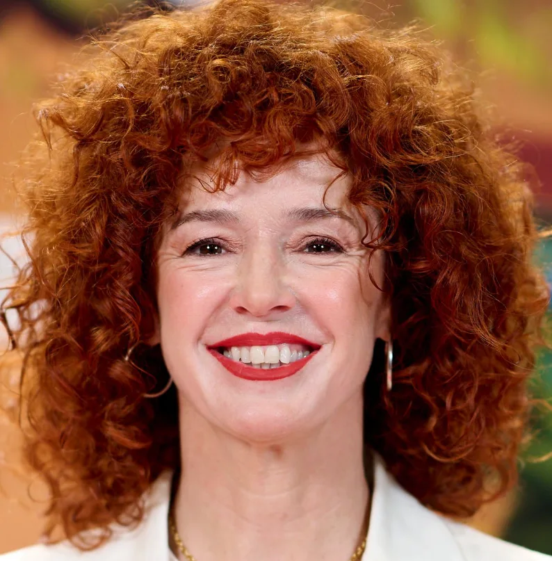 marta belenguer teeth in 2024