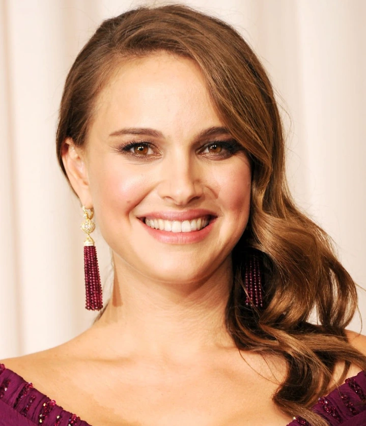 зубы натали портман в 2011