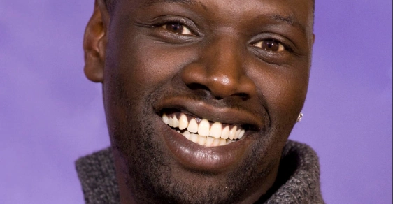 omar-sy-teeth-in-2009