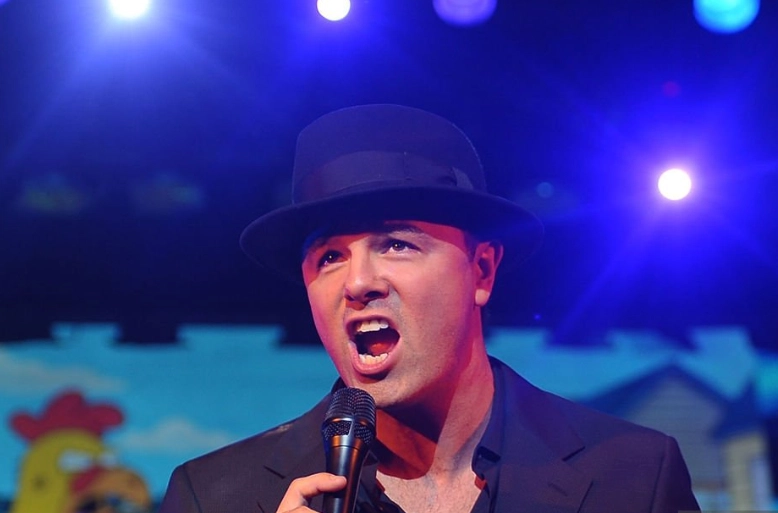 seth macfarlane teeth