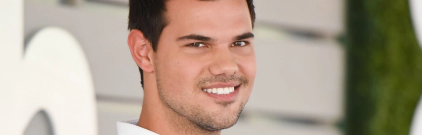 dientes-de-taylor-lautner-sonrisa-hollywood