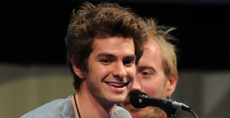 andrew-garfield-hambad-2010