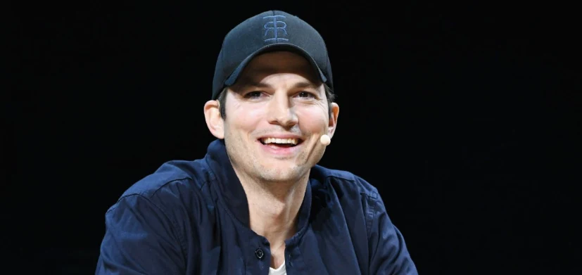 ashton-kutcher-teeth-in-2020
