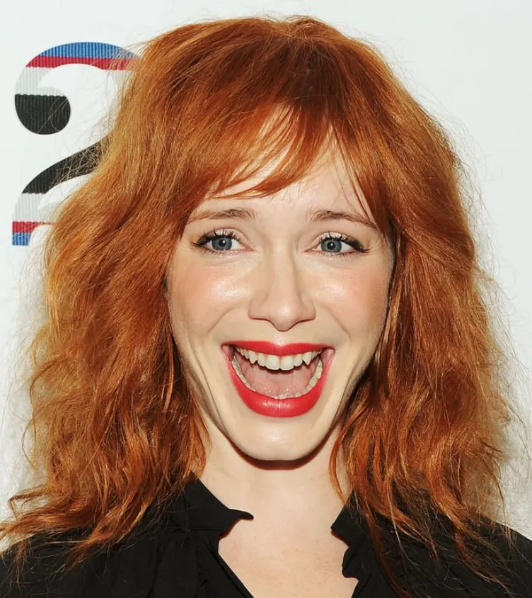 dents de Christina Hendricks en 2011