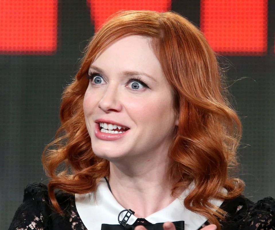 transformation des dents de Christina Hendricks