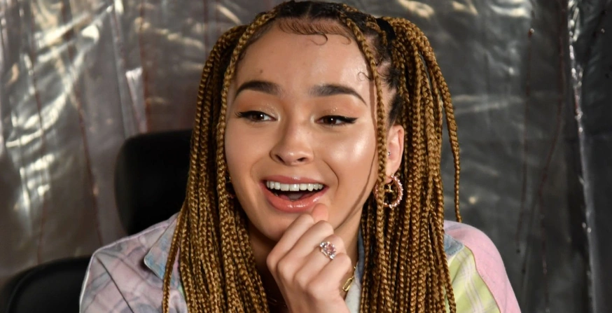 ella-eyre-teeth-in-2020