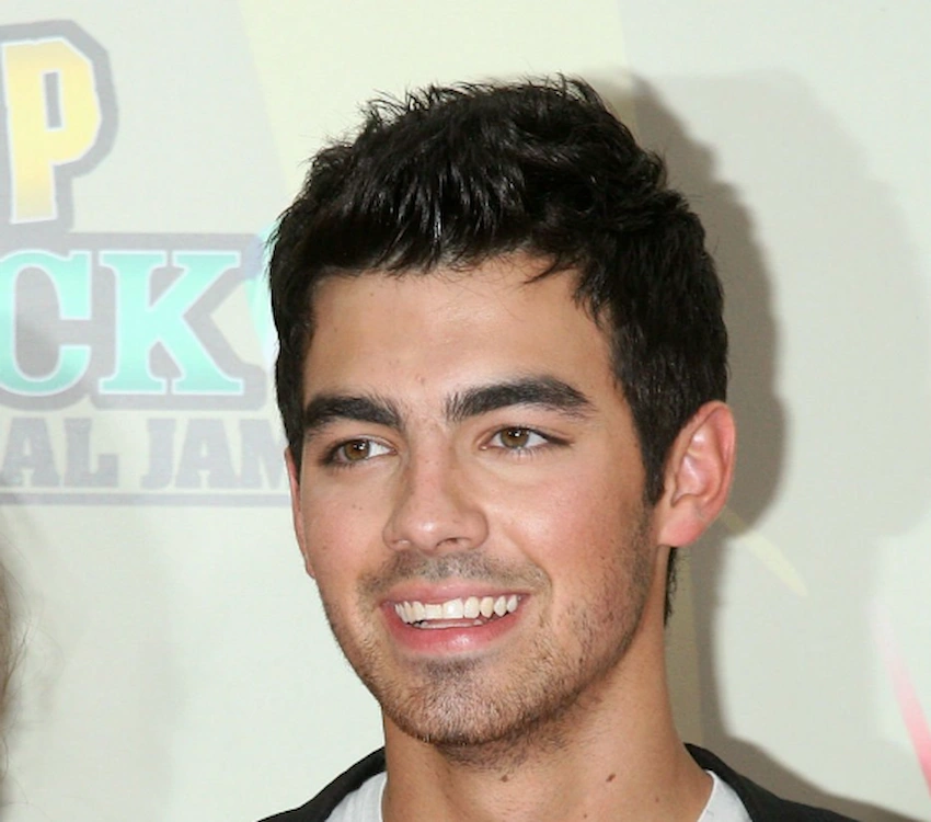 joe jonas hambad 2010