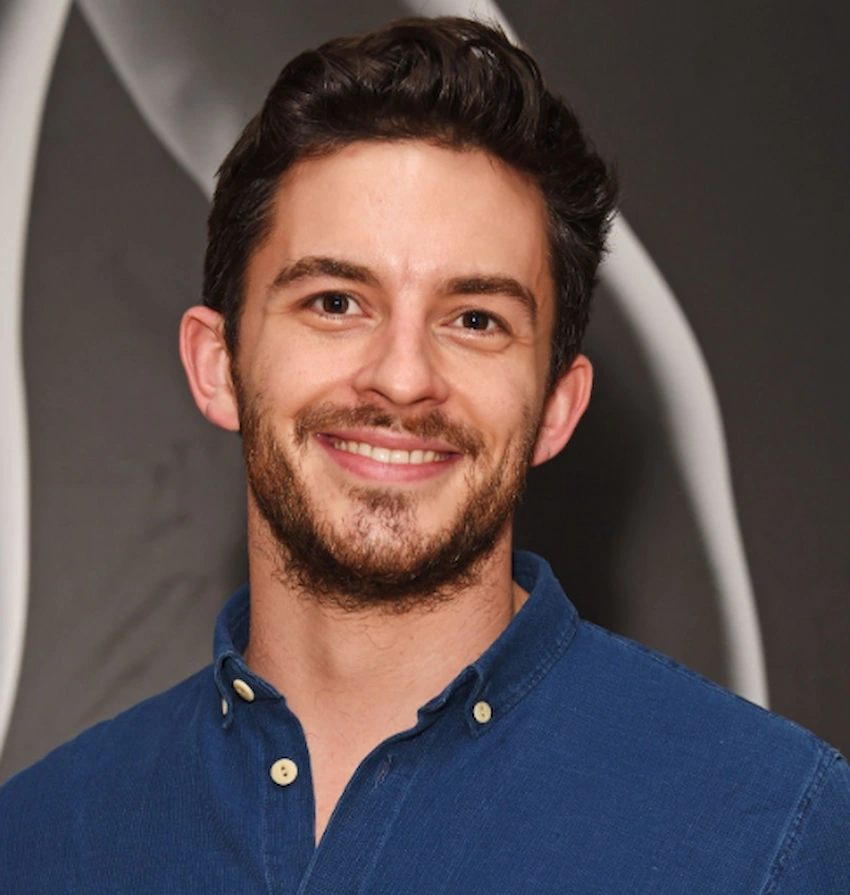 jonathan bailey teeth 2018