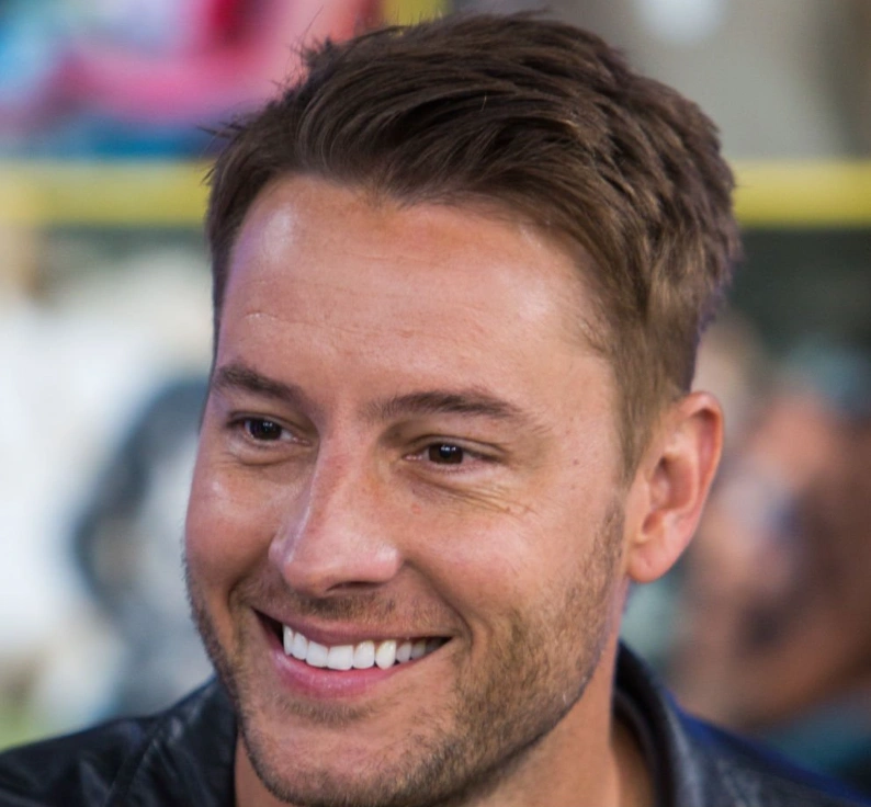 dents de Justin Hartley en 2018