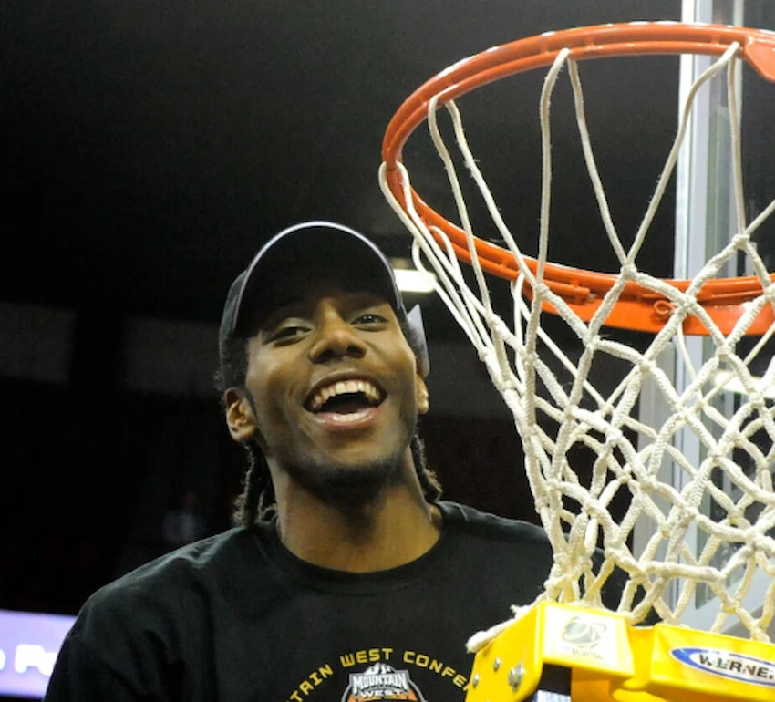 kawhi leonard teeth 2010