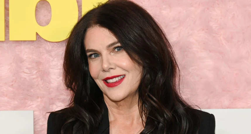 lauren-graham-hollywood-smile