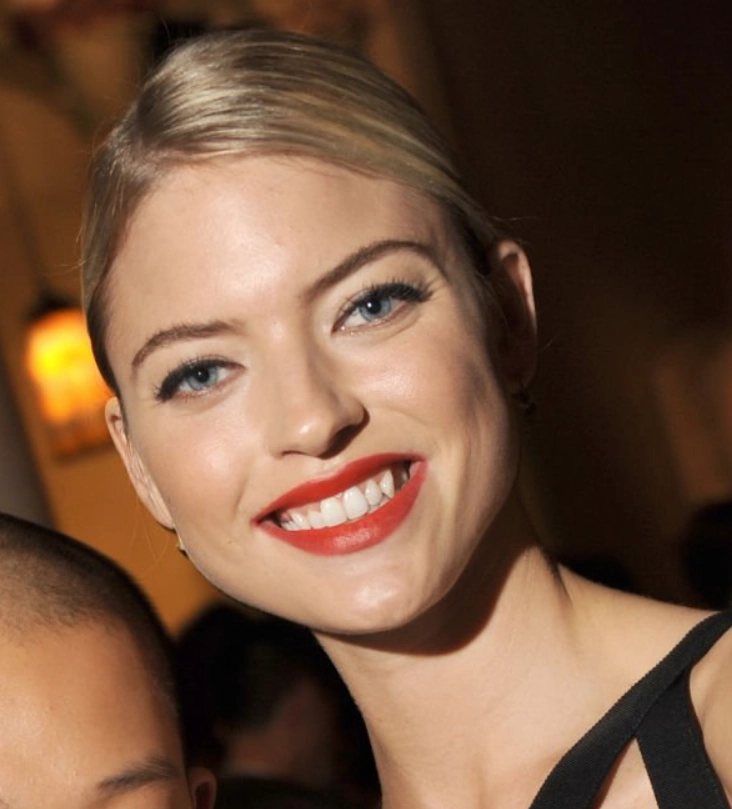 martha hunt hambad 2012