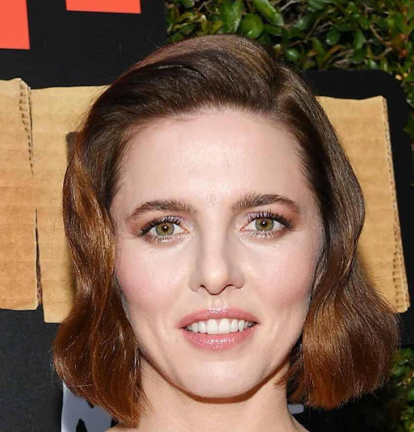ophelia lovibond teeth 2020