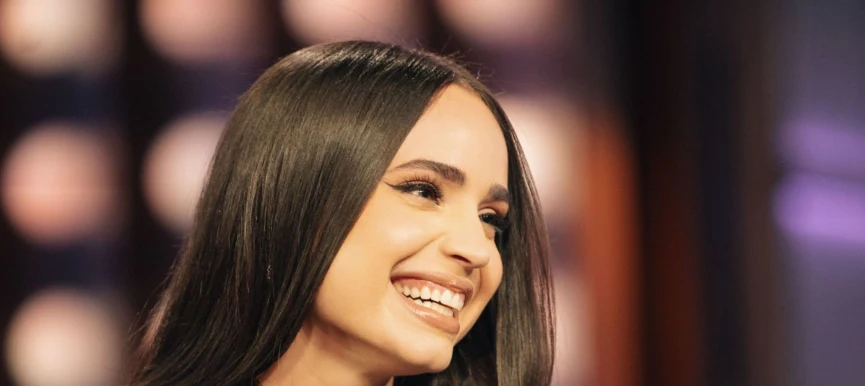 sonrisa de hollywood de sofía carson