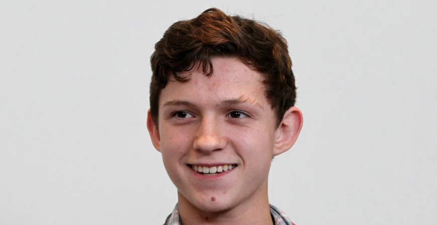 tom-holland-teeth-in-2010