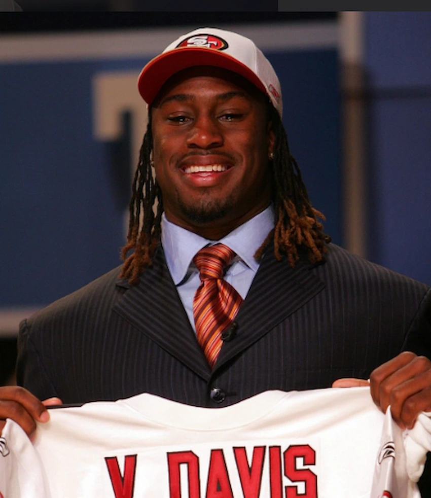 vernon davis teeth 2006