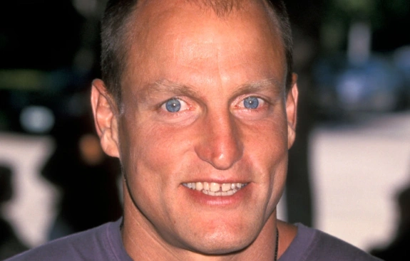 woody-harrelson-teeth-in-2000