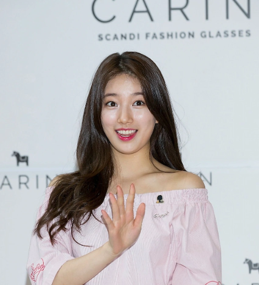 bae suzy teeth 2016