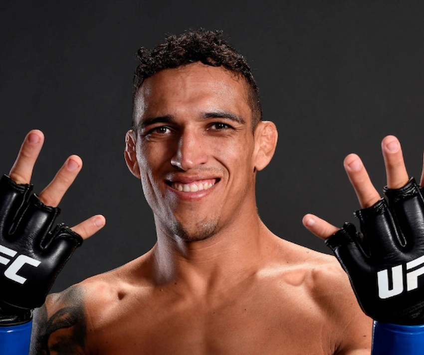 charles oliveira teeth 2018