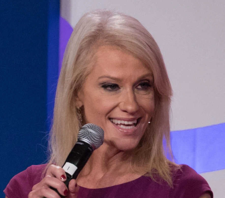 kellyanne conway hammaste 2017