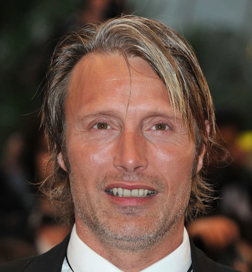 mads mikkelsen hambad 2010