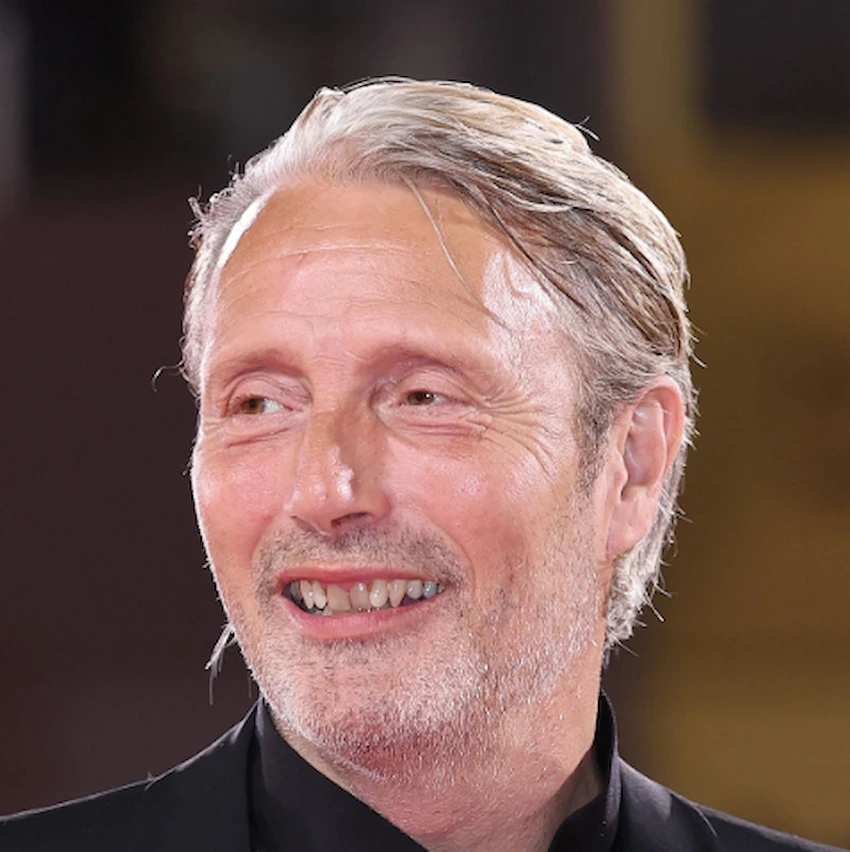 mads mikkelsen hambad 2025