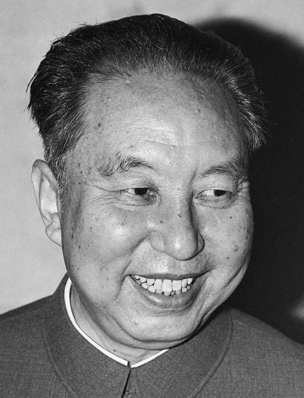 mao zedongi naeratus