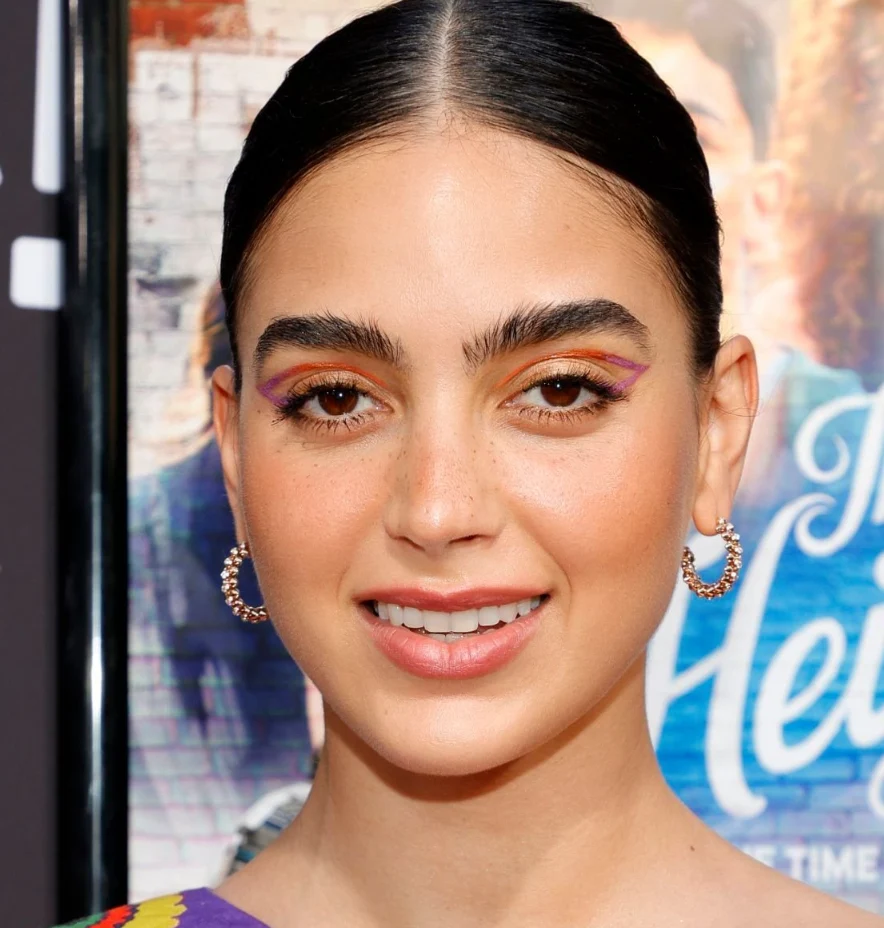 melissa barrera teeth in 2021