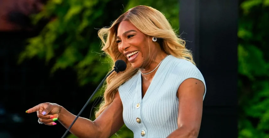 serena williams hollywood smile