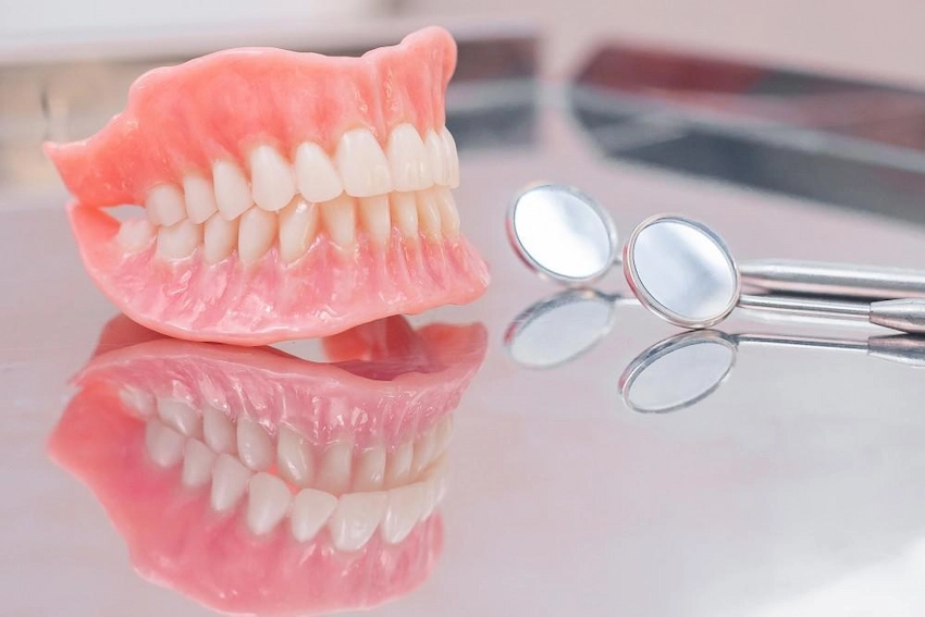 can dentures really stay in without adhesive the clinical truth can dentures really stay in without adhesive the clinical truth