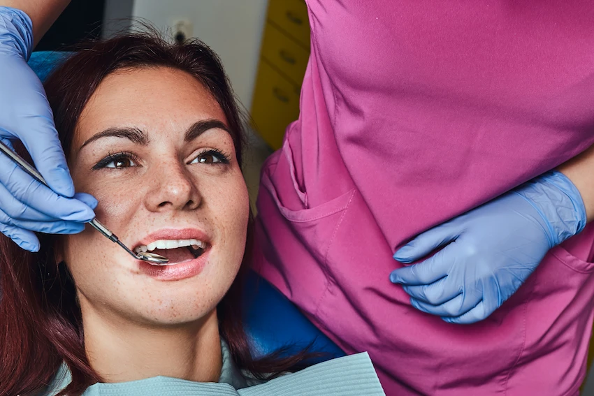routine dental checkup female