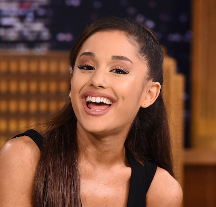 ariana grande teeth 2015