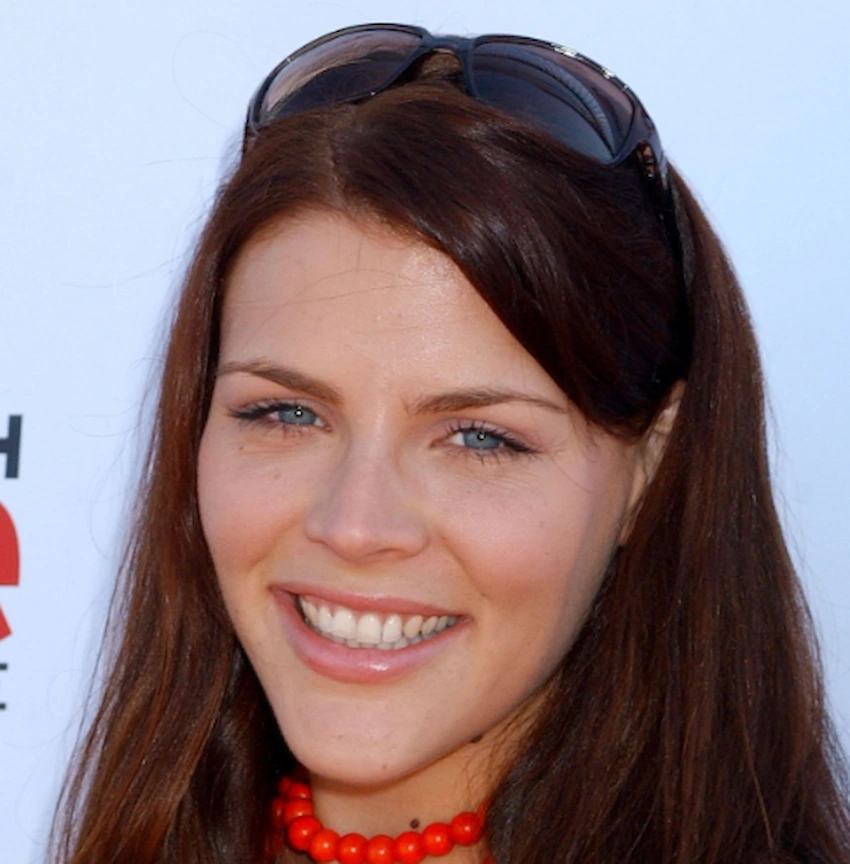 busy philipps teeth 2005 busy philipps teeth 2005