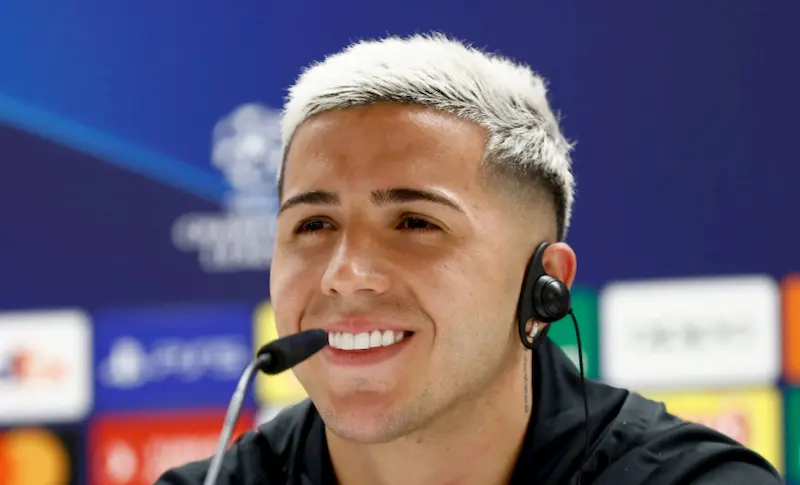 enzo fernandez teeth in 2023