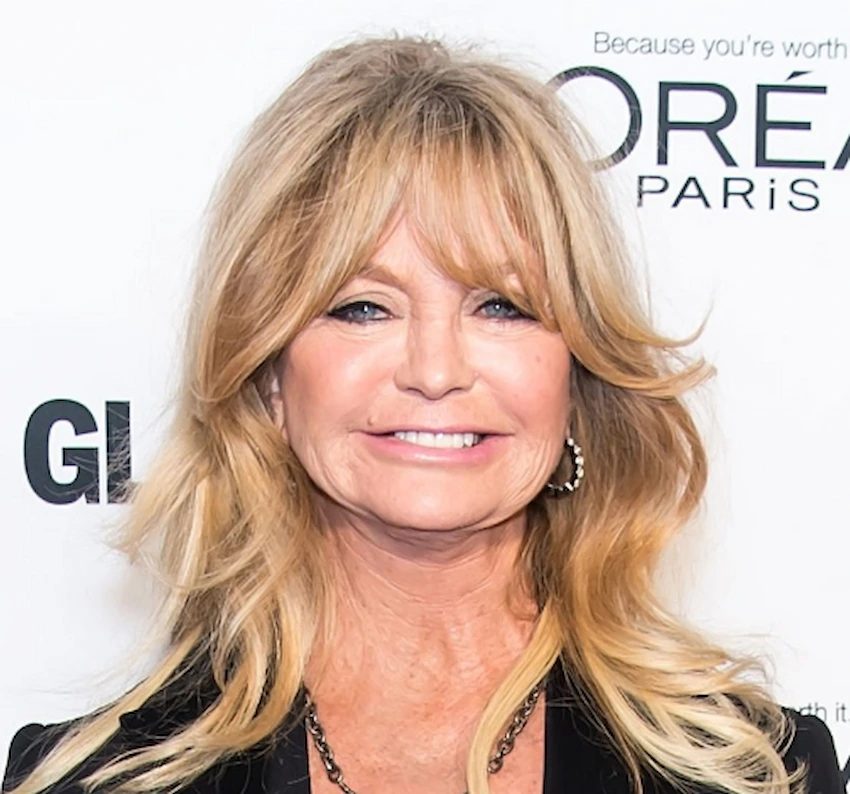 goldie hawn teeth 2015