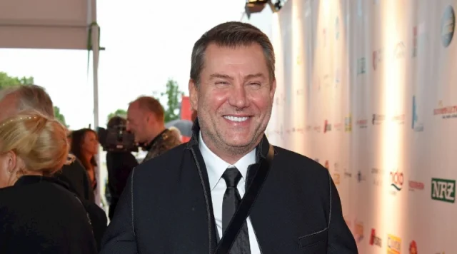 jens riewa teeth in 2020