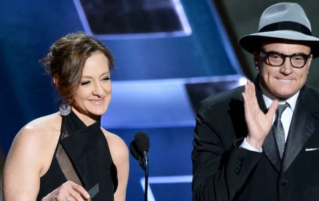 joan cusack teeth in 2015 joan cusack teeth in 2015
