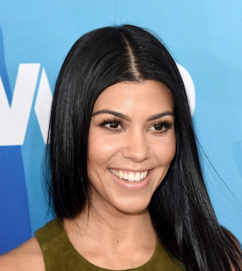 kourtney kardashian teeth 2015